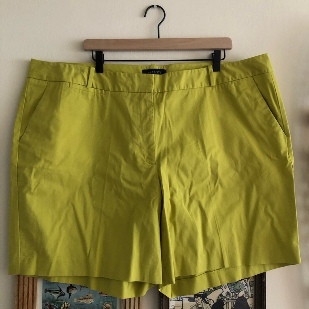 Talbots Plus Size 22 - Shorts - Bermuda Chinos - Green - Worn once!
